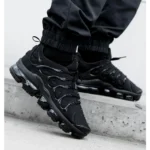 Trendy Nike Vapormax Plus Triple Black Shoes for Men (SW4771) - 7a first copy shoes | Buy Online at Best Price